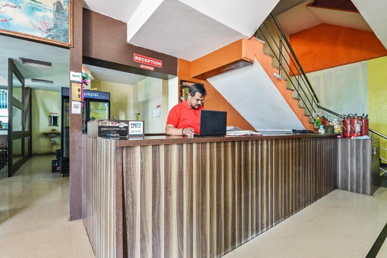 Oyo Hotel Samarth Lodge Solapur Zewnętrze zdjęcie