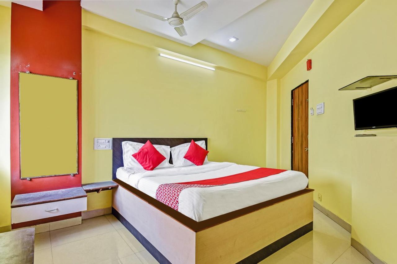 Oyo Hotel Samarth Lodge Solapur Zewnętrze zdjęcie